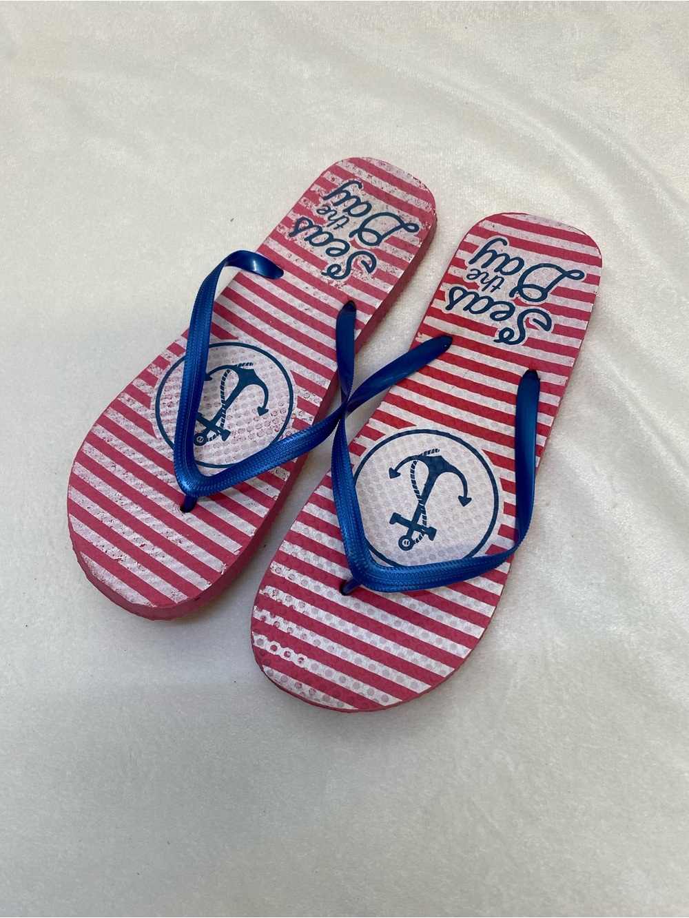 womens flip flops Seas the Day! Anchor! Size M 7/8